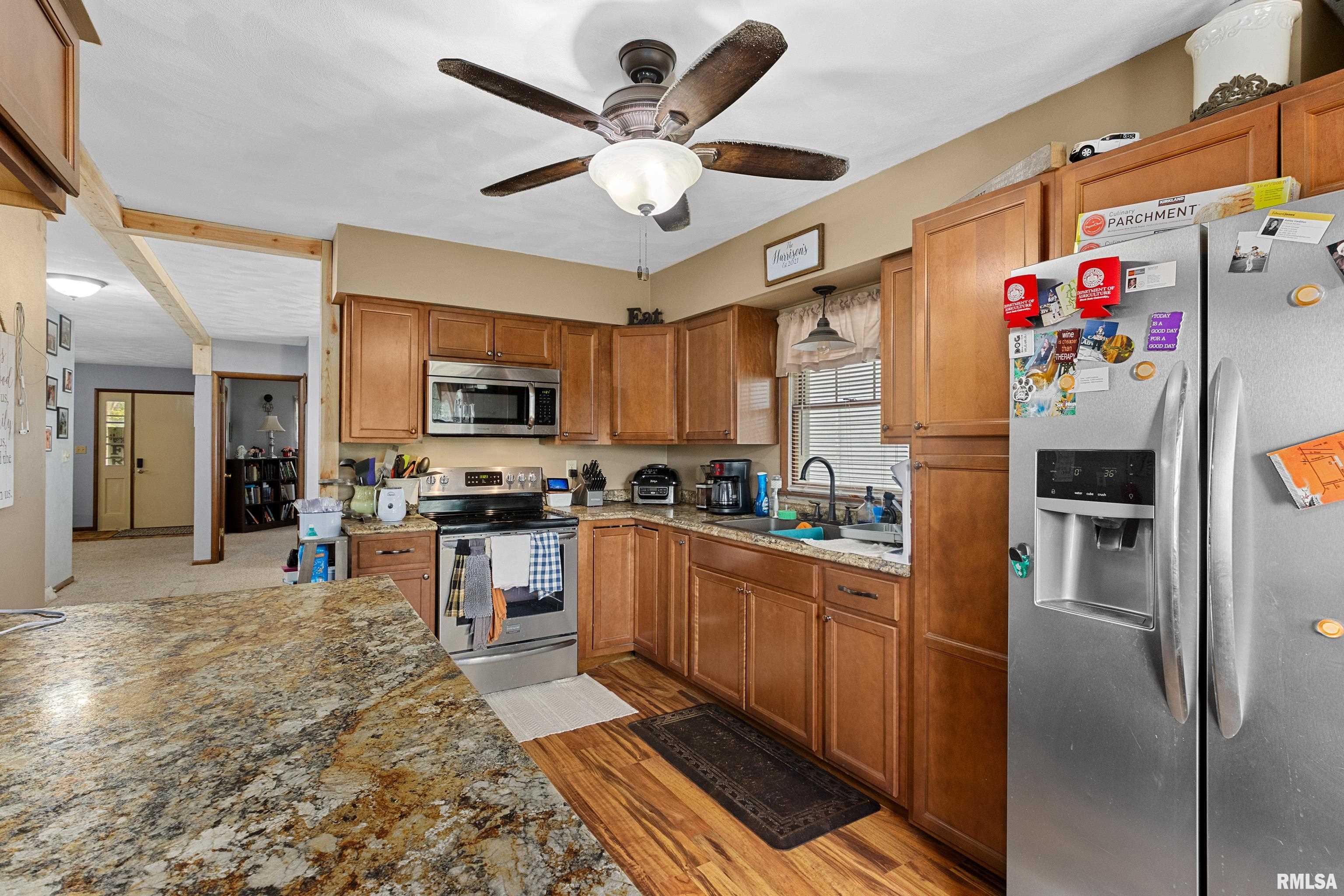 496 West Chestnut Street Canton, IL 61520 - Photo 23 of 39 Gallery Image 23