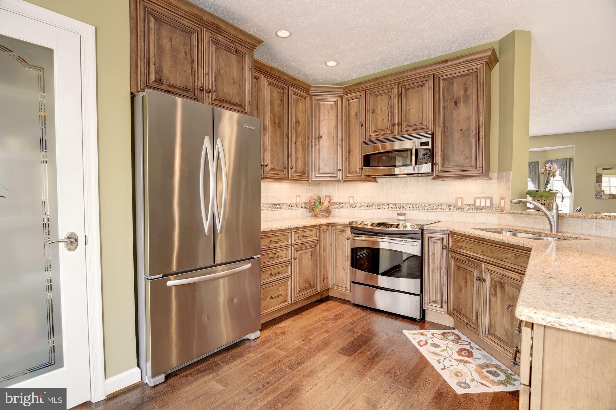3231 Escapade Circle Riva, MD 21140 - Photo 7 of 33 Kitchen