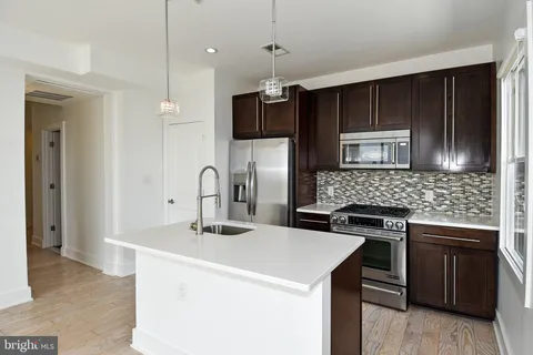 $3,700 | 2101 11th Street Northwest, Unit 504, Washington, DC 20001