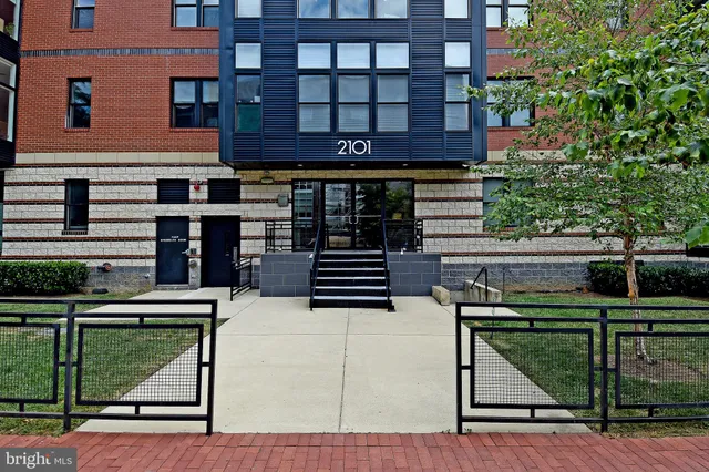 $3,900 | 2101 11th Street Northwest, Unit 504, Washington, DC 20001
