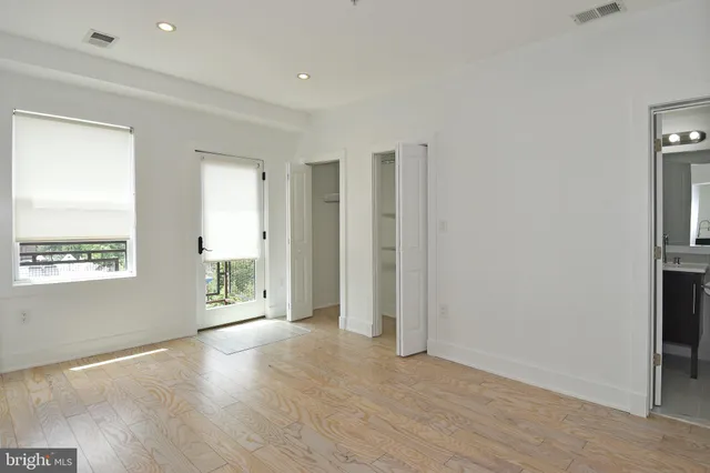 $3,900 | 2101 11th Street Northwest, Unit 504, Washington, DC 20001