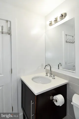 $3,900 | 2101 11th Street Northwest, Unit 504, Washington, DC 20001