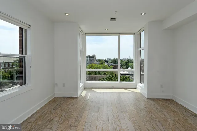 $3,900 | 2101 11th Street Northwest, Unit 504, Washington, DC 20001