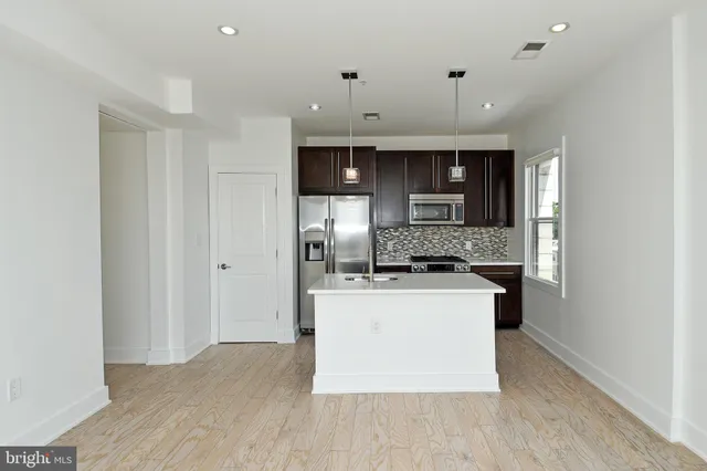 $3,900 | 2101 11th Street Northwest, Unit 504, Washington, DC 20001