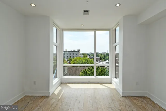 $3,900 | 2101 11th Street Northwest, Unit 504, Washington, DC 20001