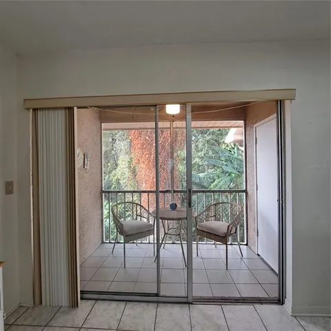 $1,325 | 4739 Myrtle Oak Drive, Unit 21, New Port Richey, FL 34653