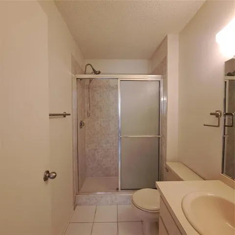 $1,325 | 4739 Myrtle Oak Drive, Unit 21, New Port Richey, FL 34653