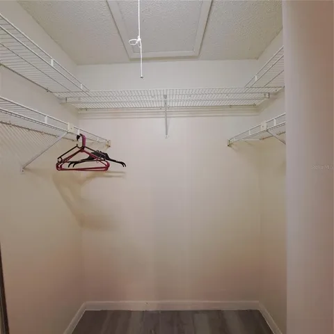 $1,325 | 4739 Myrtle Oak Drive, Unit 21, New Port Richey, FL 34653