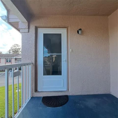 $1,325 | 4739 Myrtle Oak Drive, Unit 21, New Port Richey, FL 34653