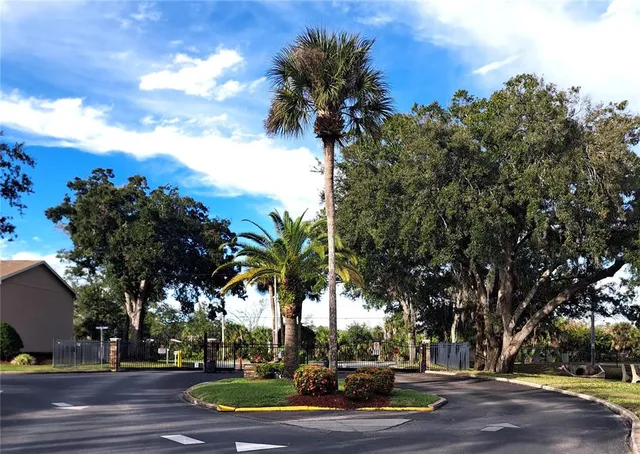 $1,325 | 4739 Myrtle Oak Drive, Unit 21, New Port Richey, FL 34653