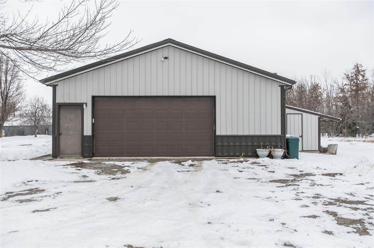 2822 130th Street Riverside, IA 52327 - Photo 4 of 34 Gallery Image 4
