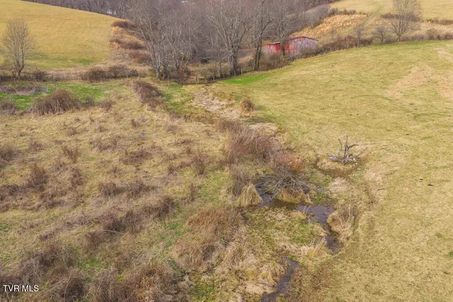 $250,000 | 230 Barnes Lane, North Tazewell, VA 24630