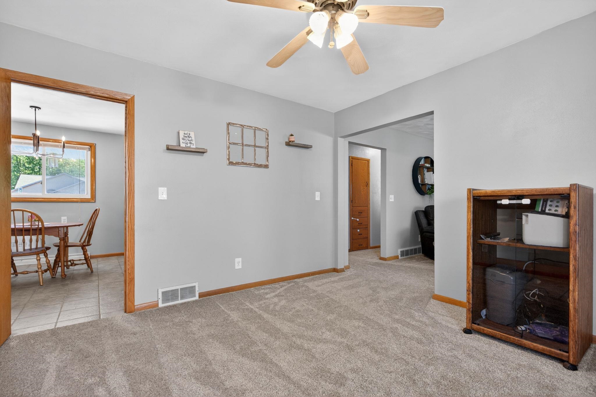 N8897 South Coop Road Menasha, WI 54952 - Photo 9 of 44