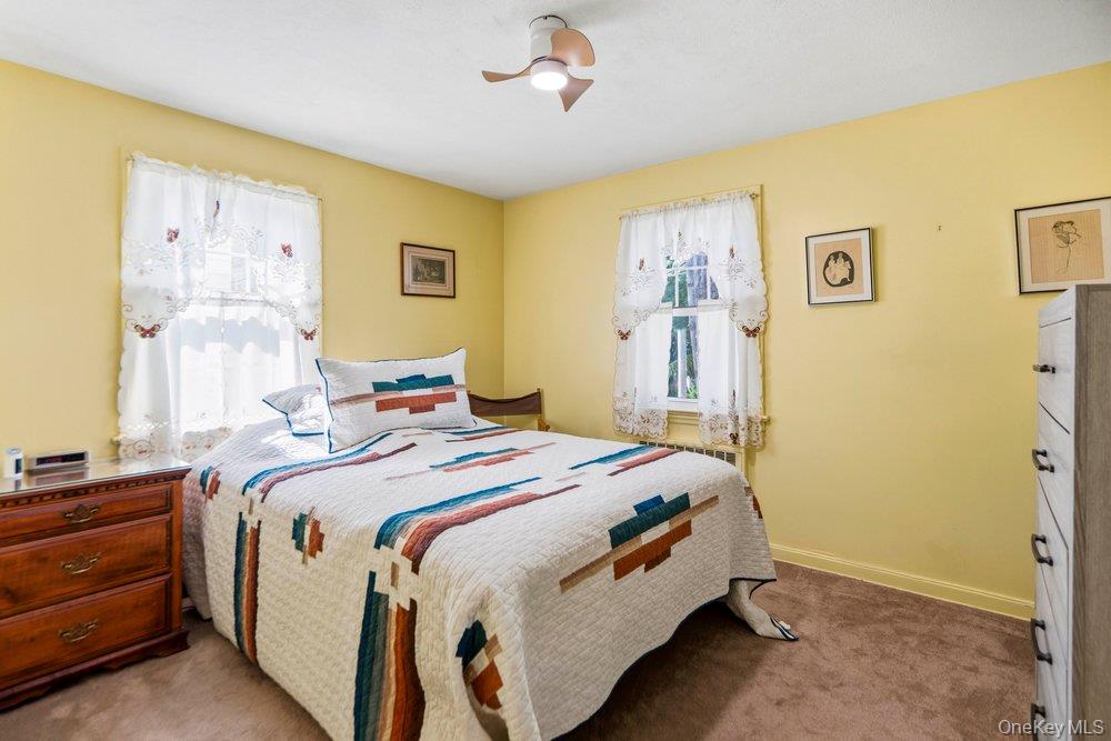 165 Linmouth Road Malverne, NY 11565 - Photo 16 of 26