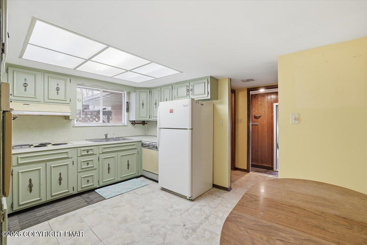 16 Pardees Loop East Stroudsburg, PA 18301 - Photo 14 of 54 27-Photo-27