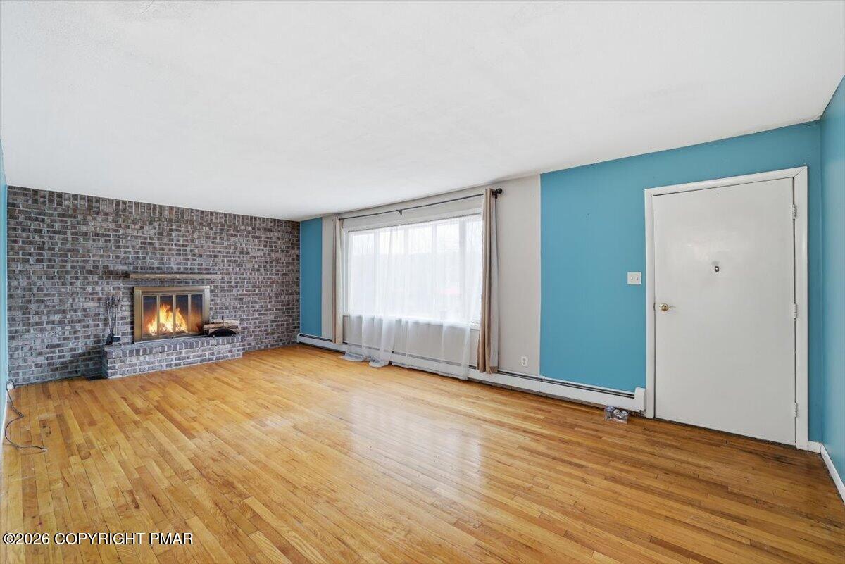 16 Pardees Loop East Stroudsburg, PA 18301 - Photo 8 of 54 21-Photo-21