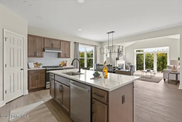 $595,995 | L42 Magnolia Drive, Halfmoon, NY 12065