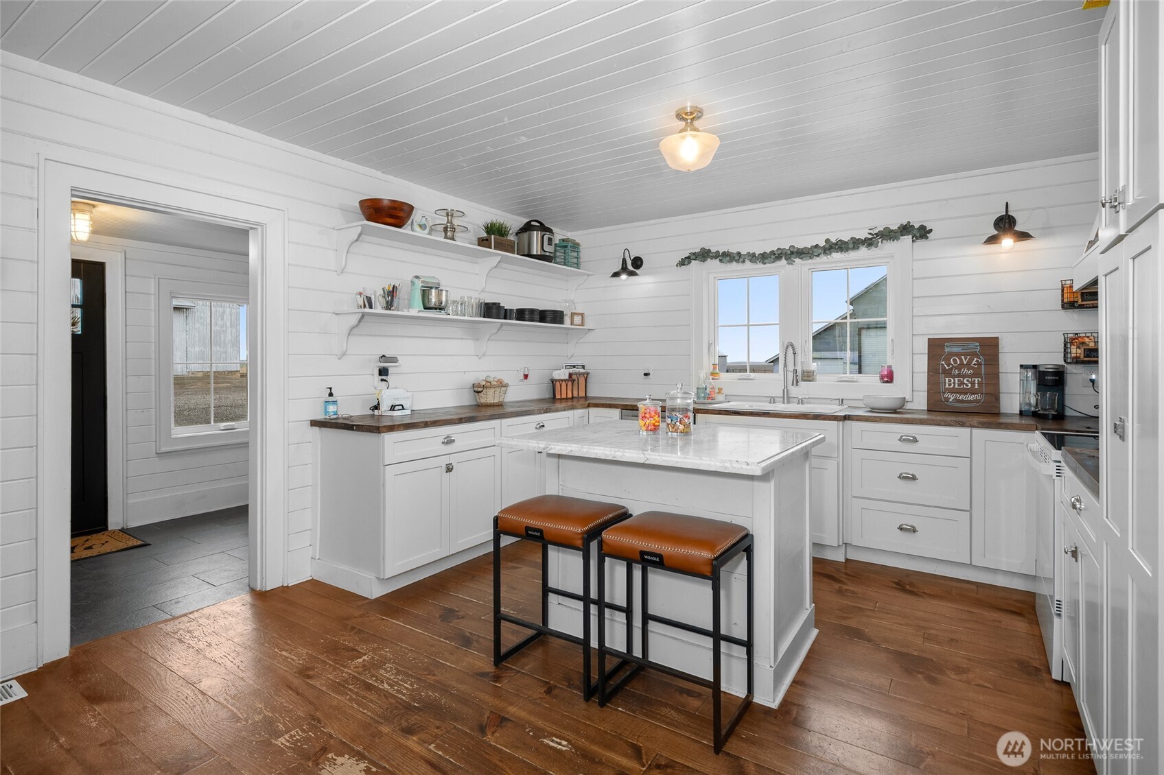 33540 Manke Road East Sprague, WA 99032 - Photo 2 of 40