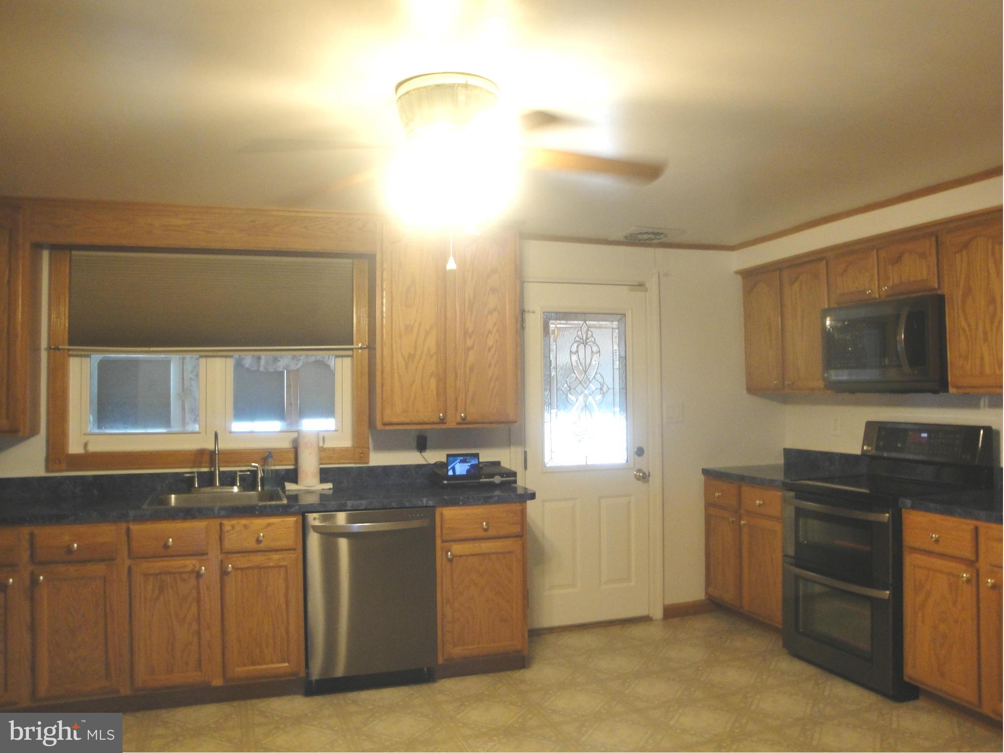 7844 Kentley Road Baltimore, MD 21222 - Photo 8 of 19 Kitchen
