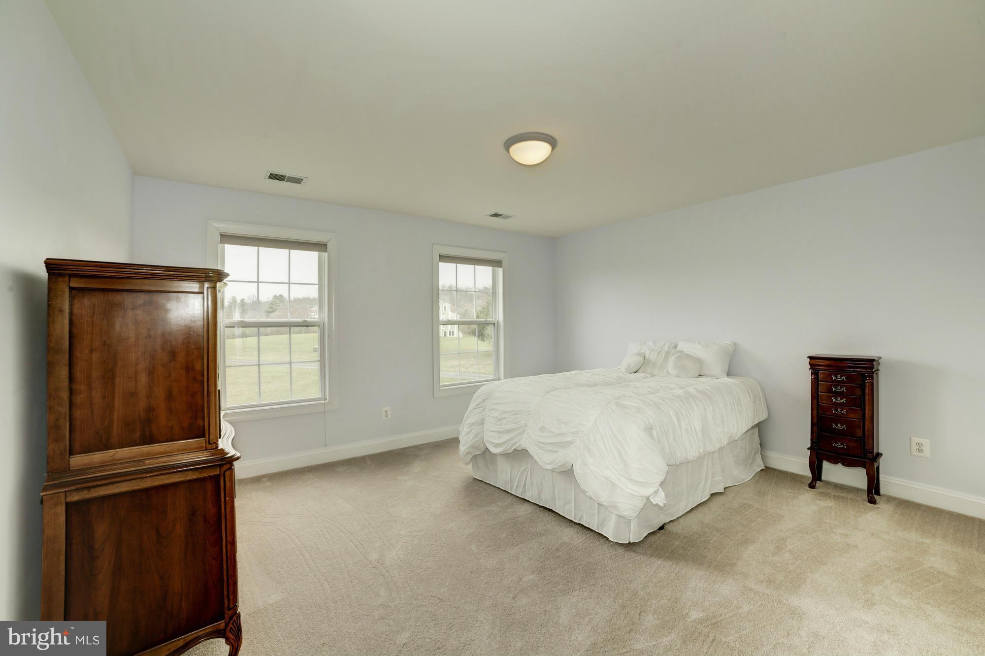 18930 Shelburne Glebe Road Leesburg, VA 20175 - Photo 13 of 30 Bedroom
