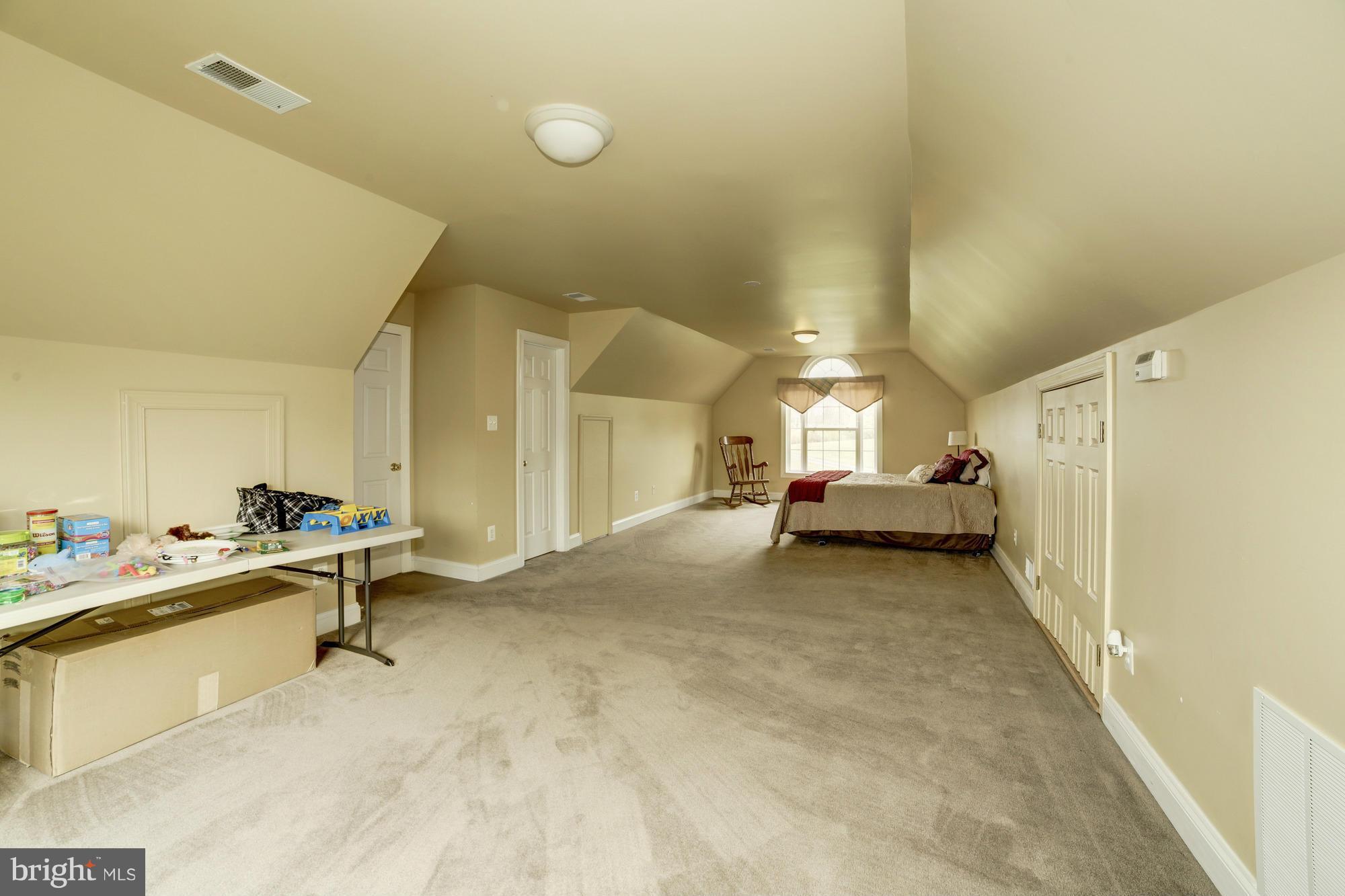 18930 Shelburne Glebe Road Leesburg, VA 20175 - Photo 18 of 30 Bedroom