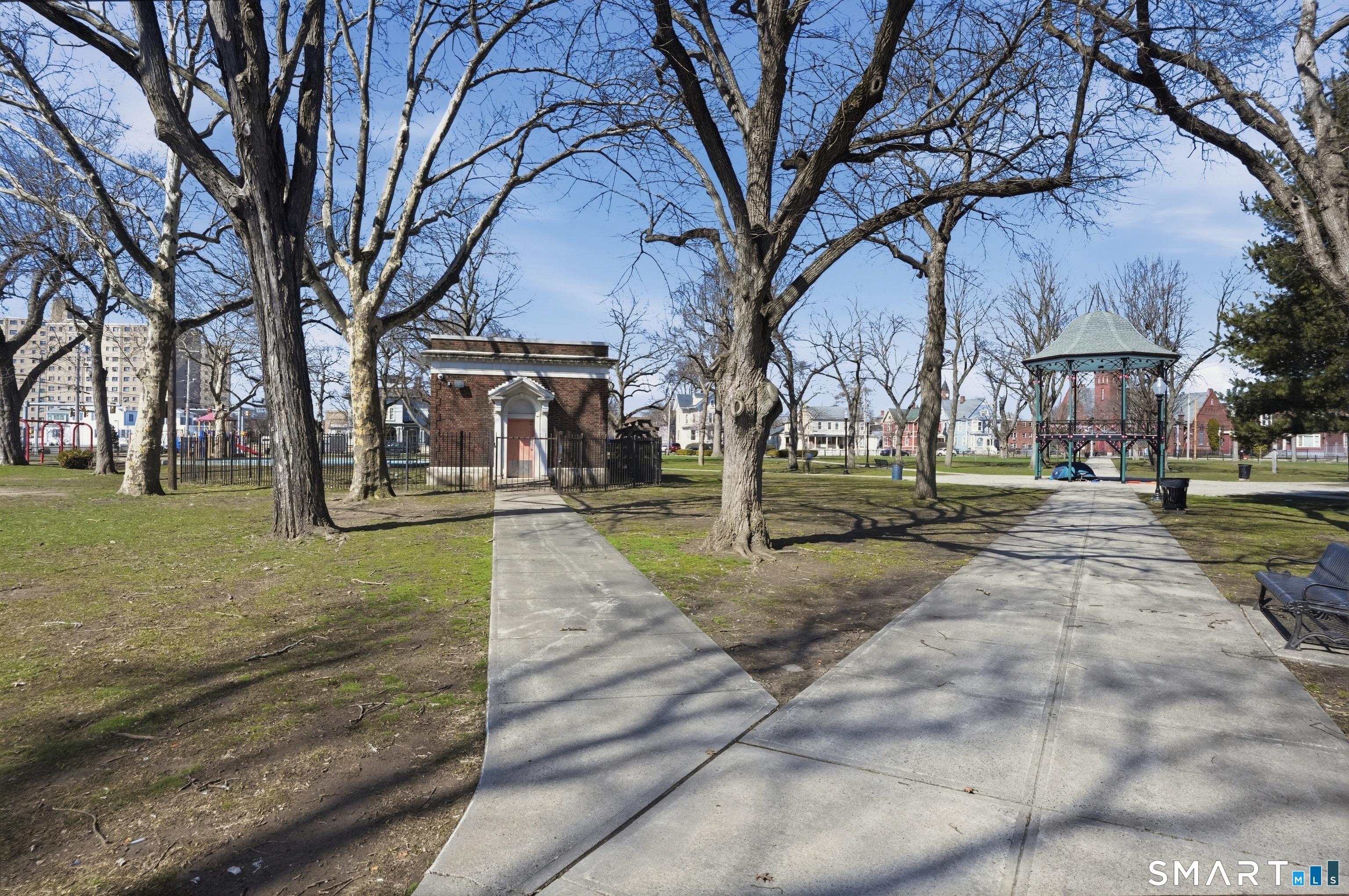 584 Kossuth Street Bridgeport, CT 06608 - Photo 31 of 34 Washington Park - across the street