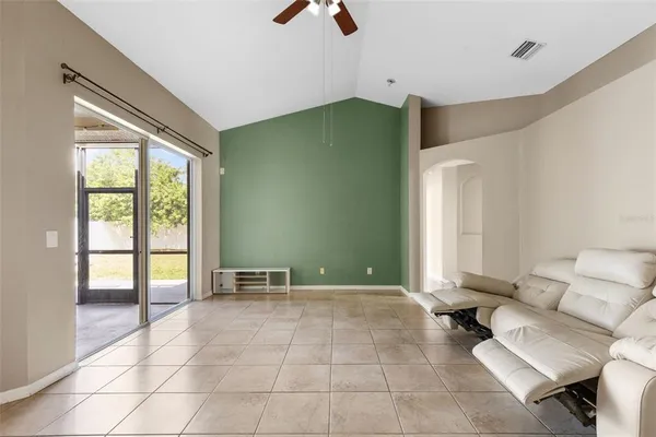 $3,250 | 13655 Artesa Bell Drive, Riverview, FL 33579