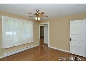 73 Gibbs Road Leicester, NC 28748 - Photo 10 of 14 Gallery Image 10