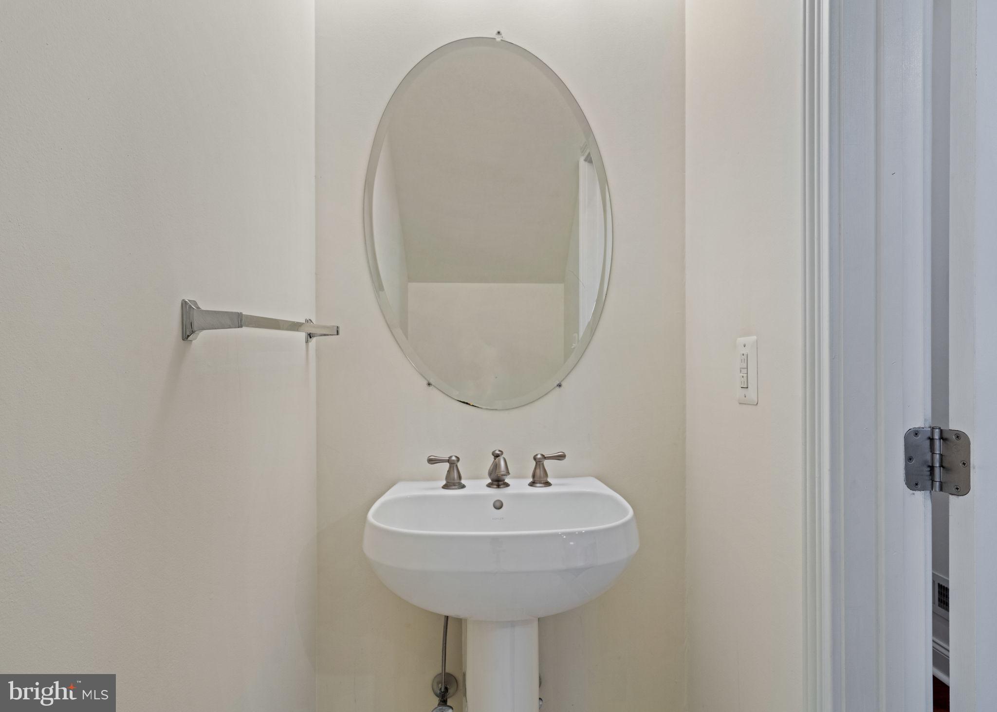 108 Captains Way Philadelphia, PA 19146 - Photo 16 of 59