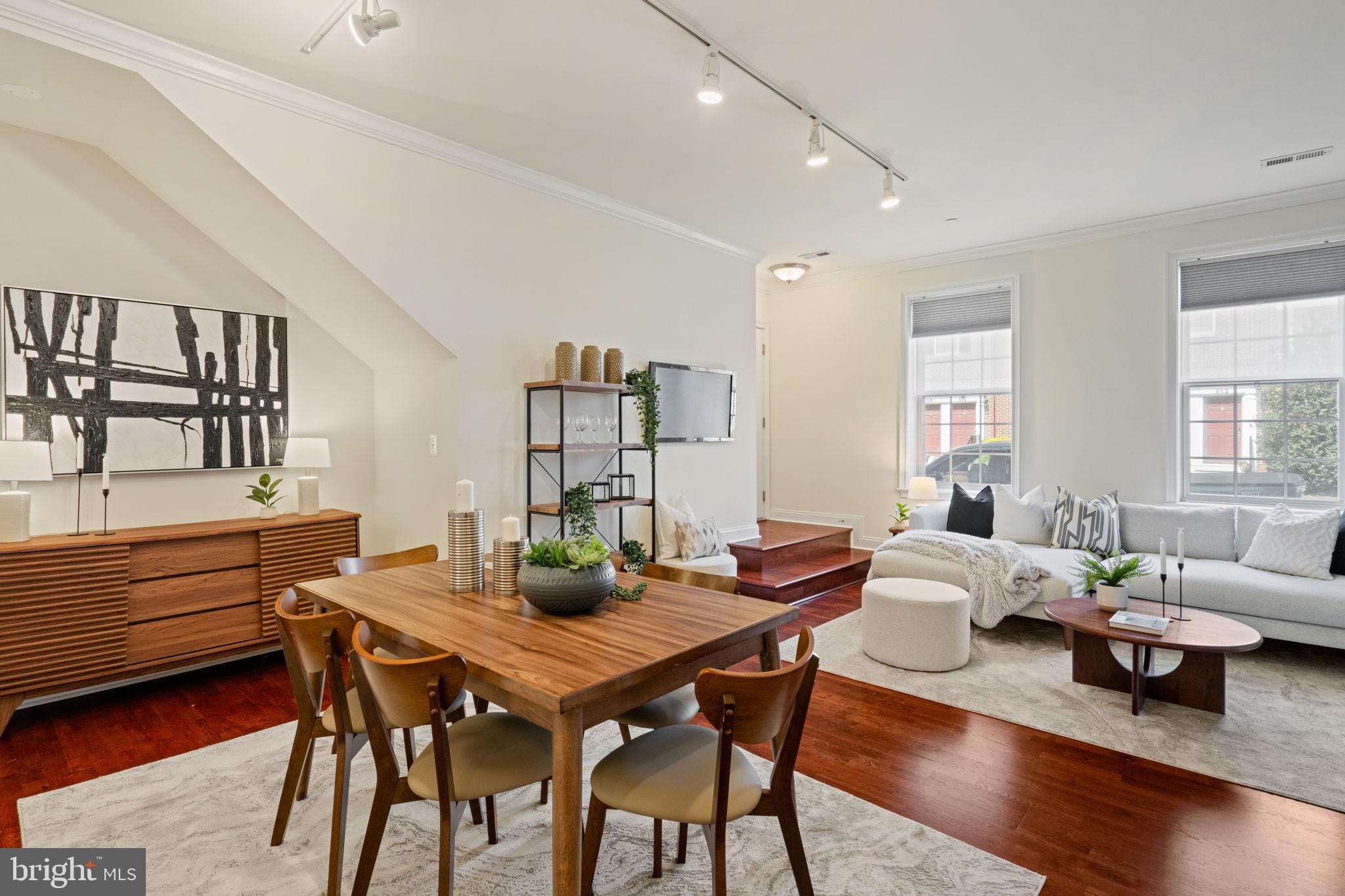 108 Captains Way Philadelphia, PA 19146 - Photo 6 of 59