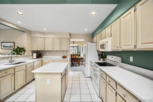 $675,000 | 19077 East Ida Drive, Aurora, CO 80015