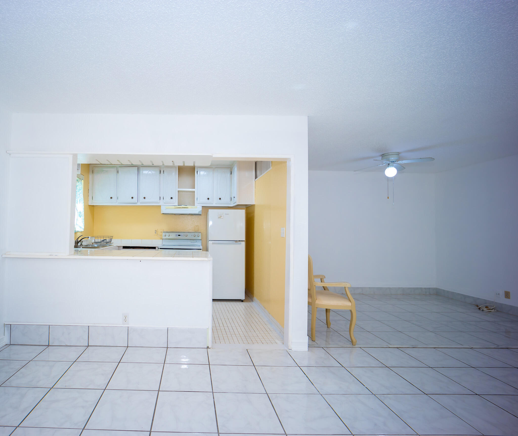 3240 Ridge Hill Road, Unit C Boynton Beach, FL 33435 - Photo 8 of 21 Dinning Room