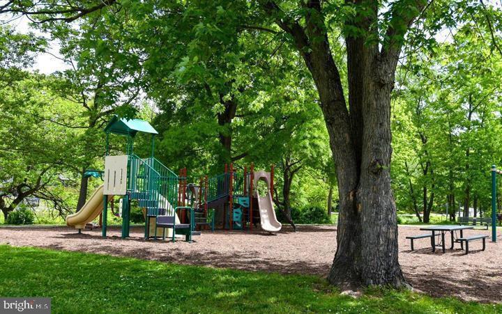 1809 Keymar Road Edgewater, MD 21037 - Photo 46 of 49 a view of a park with a tree