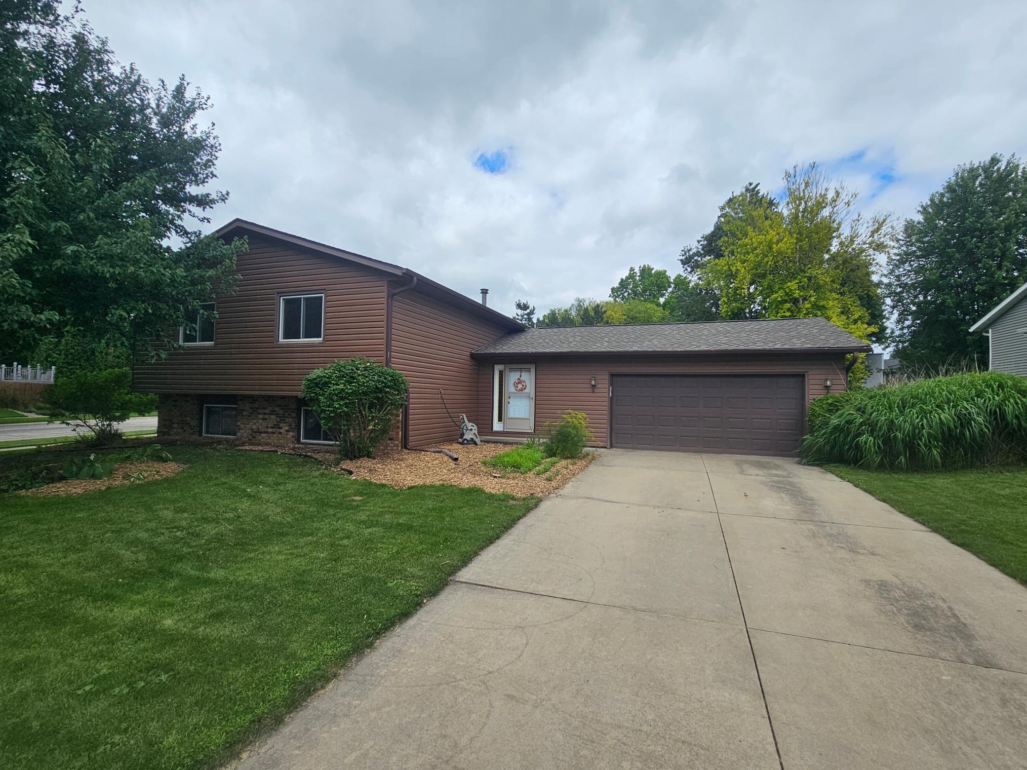 2429 59th Street Northwest Rochester, MN 55901 - Photo 1 of 1