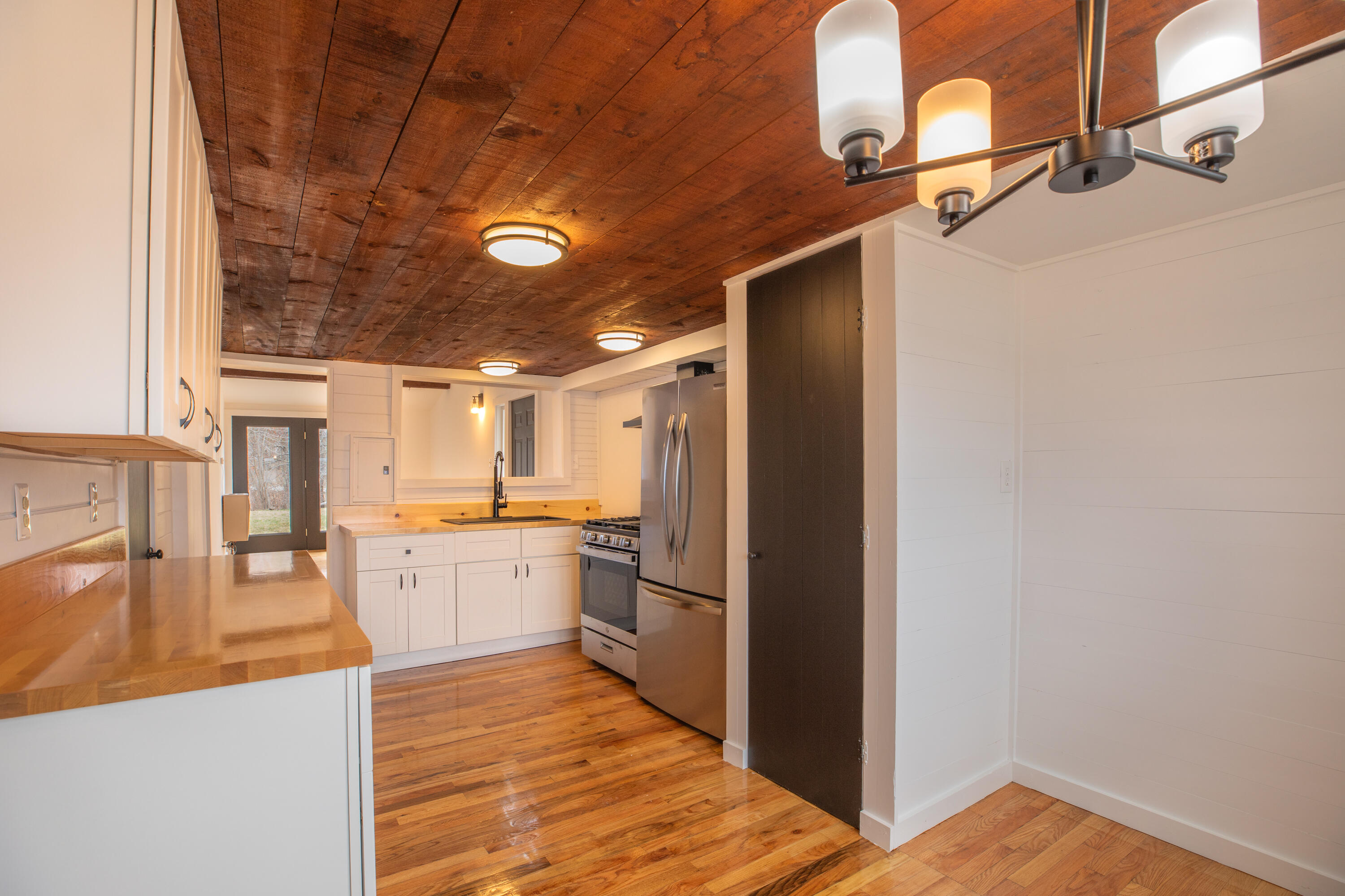 108 Sandy Beach Road Glenburn, ME 04401 - Photo 14 of 49
