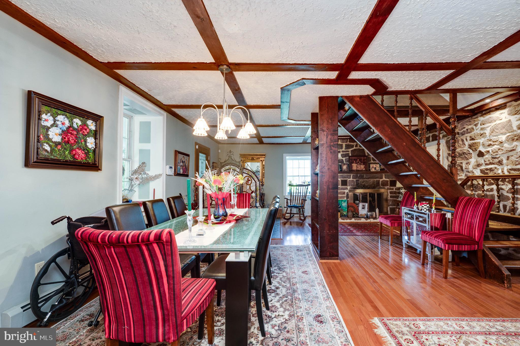 578 Old Lancaster Pike Reading, PA 19607 - Photo 11 of 87