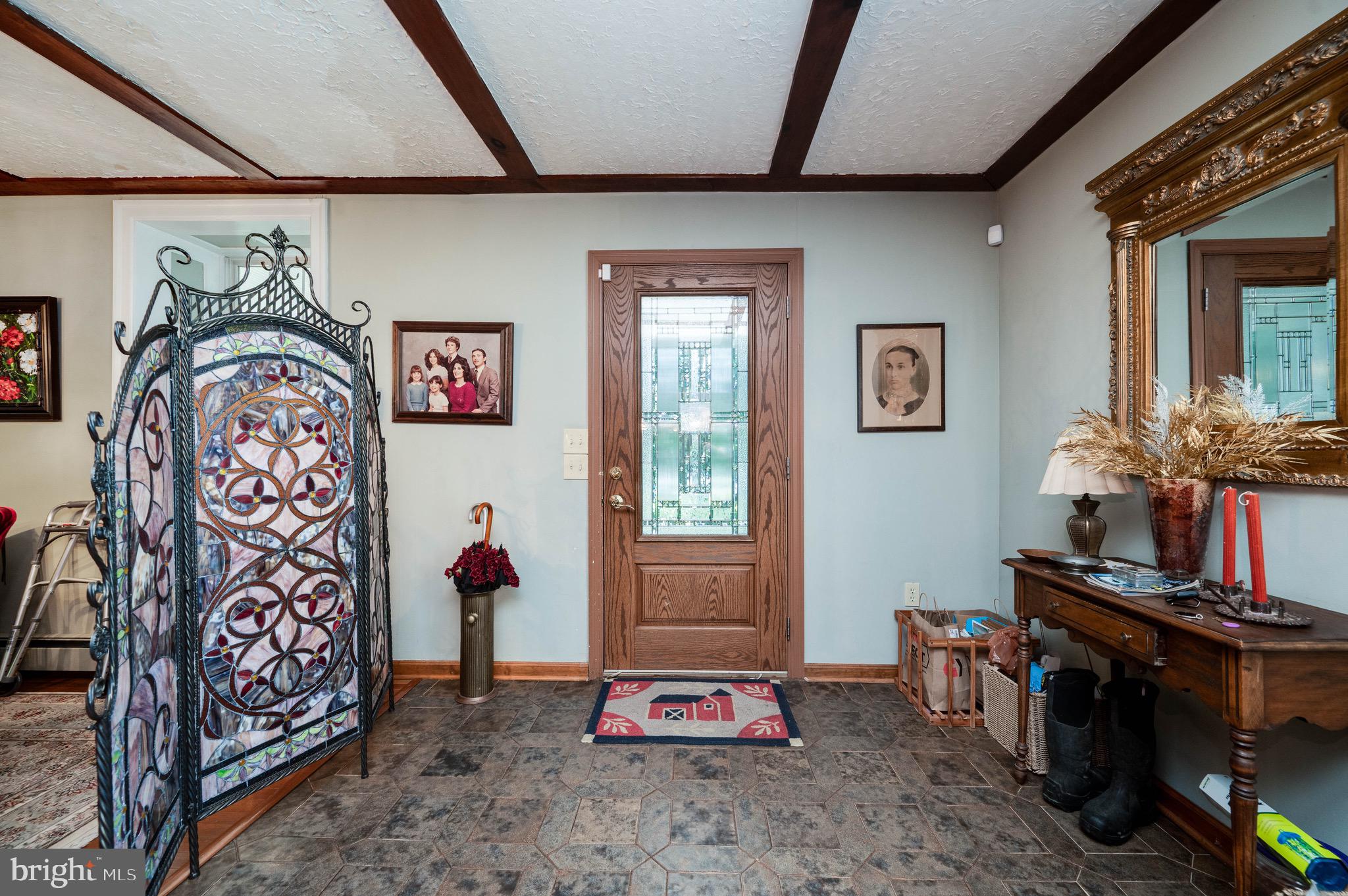 578 Old Lancaster Pike Reading, PA 19607 - Photo 3 of 87