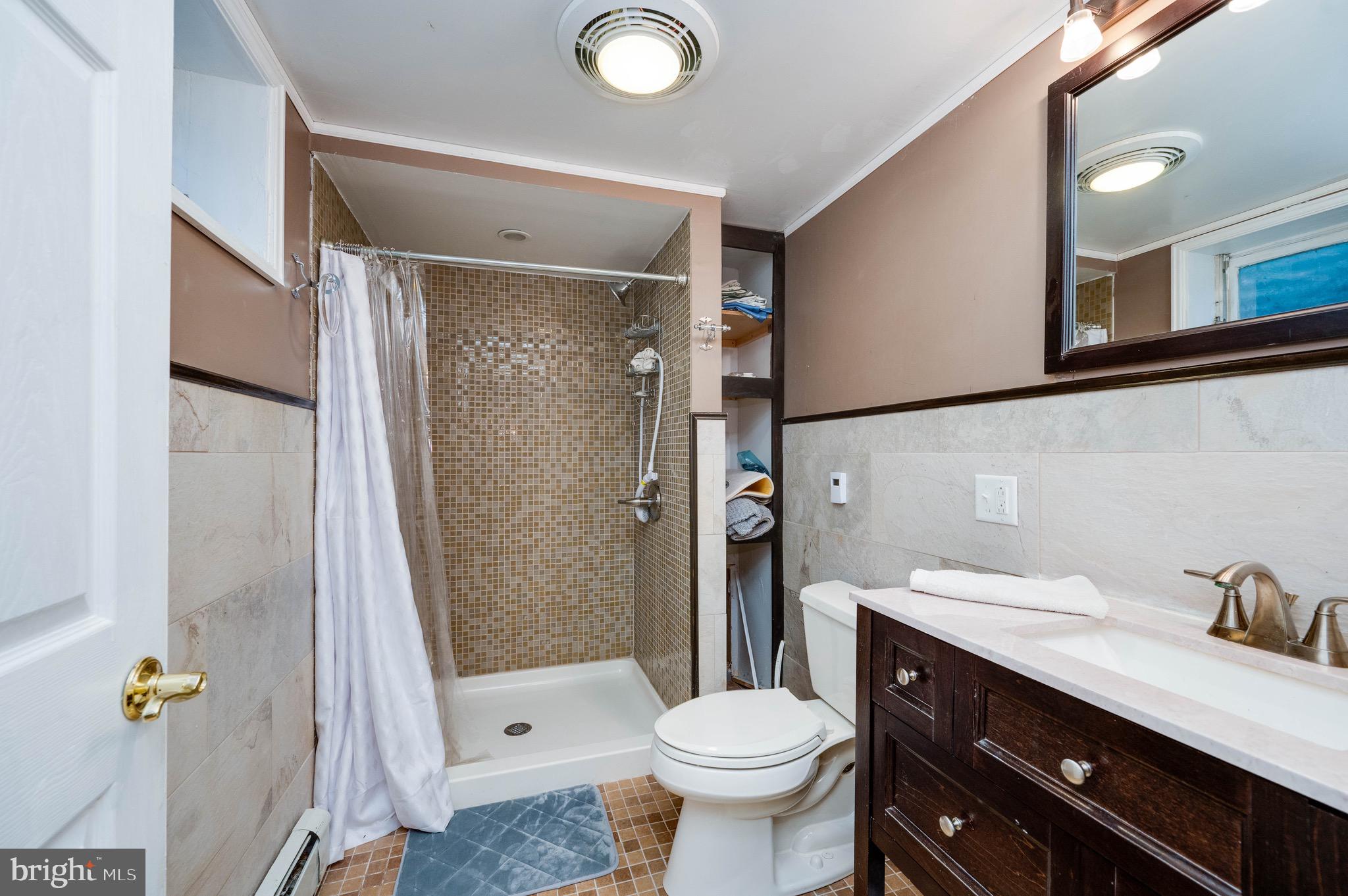 578 Old Lancaster Pike Reading, PA 19607 - Photo 57 of 87 Lower level full bath