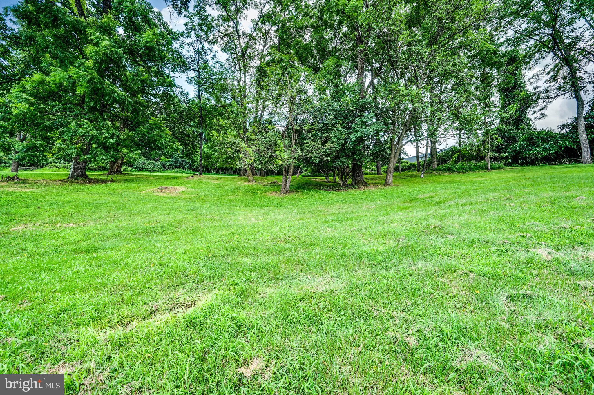 578 Old Lancaster Pike Reading, PA 19607 - Photo 68 of 87