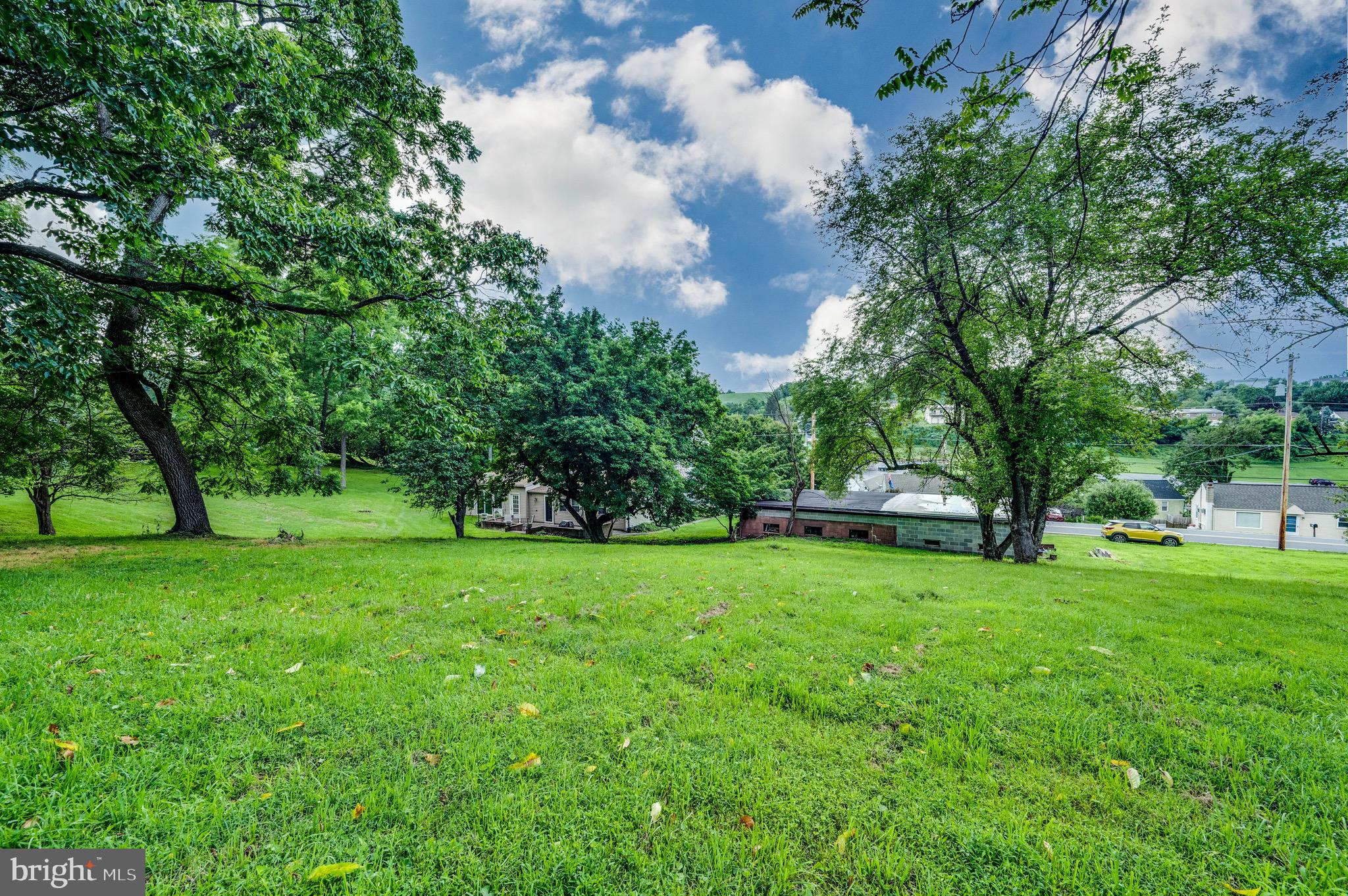 578 Old Lancaster Pike Reading, PA 19607 - Photo 71 of 87