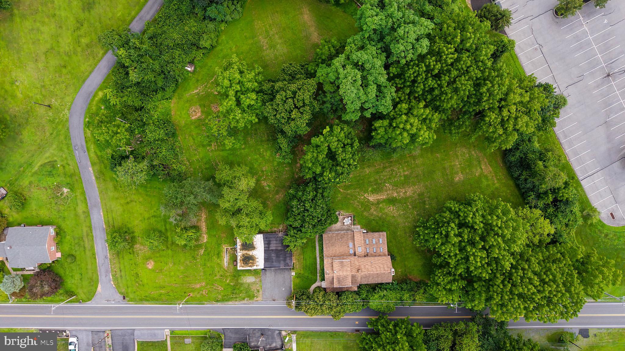 578 Old Lancaster Pike Reading, PA 19607 - Photo 78 of 87