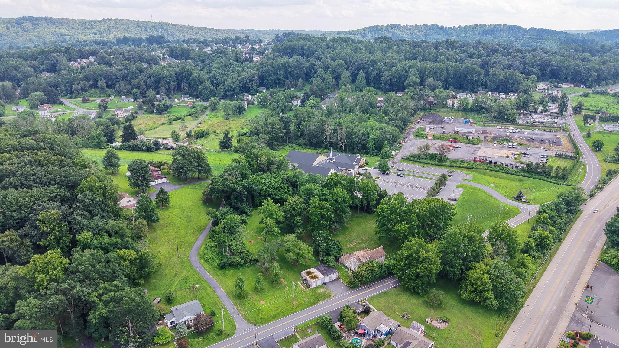 578 Old Lancaster Pike Reading, PA 19607 - Photo 82 of 87