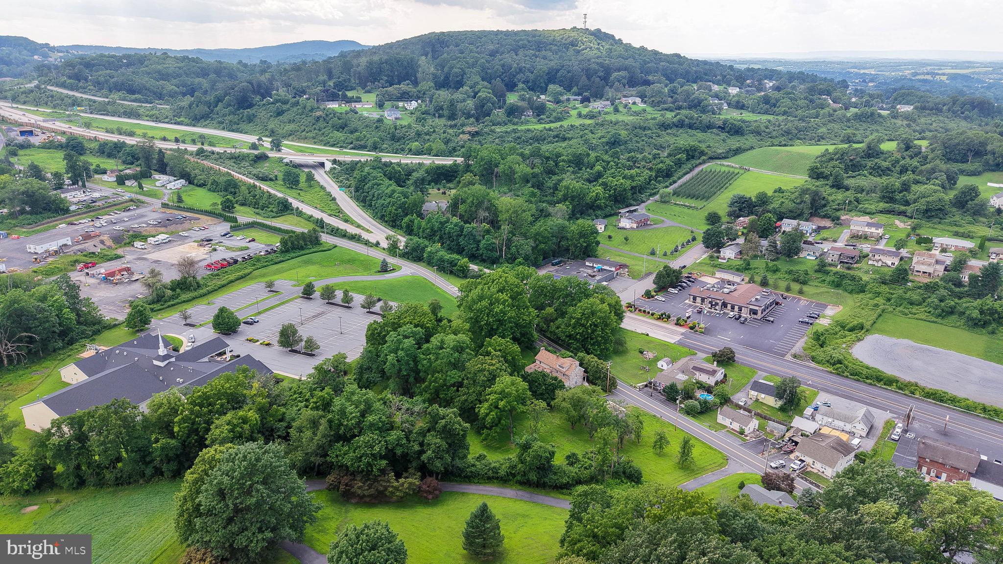 578 Old Lancaster Pike Reading, PA 19607 - Photo 84 of 87