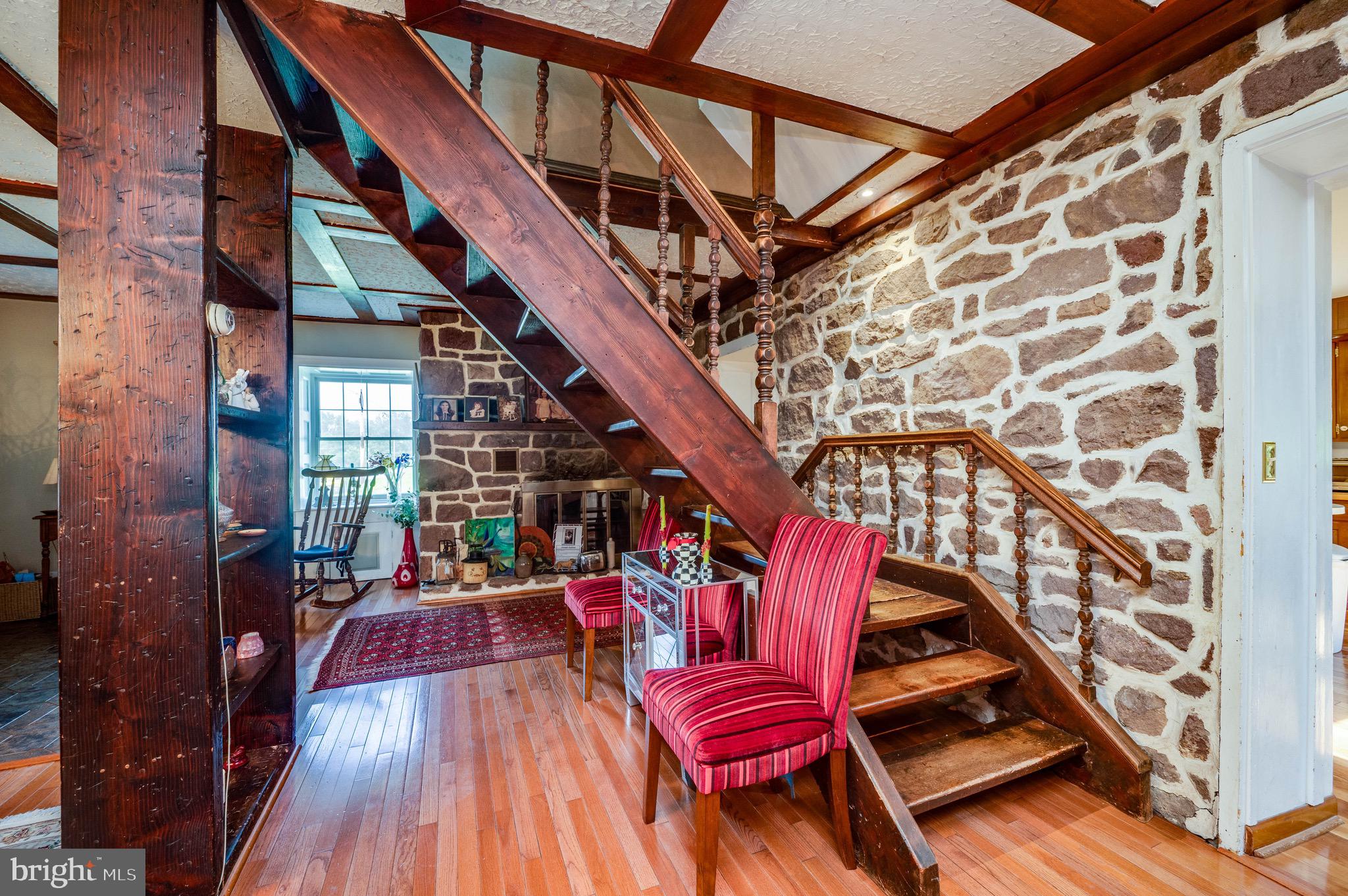 578 Old Lancaster Pike Reading, PA 19607 - Photo 9 of 87