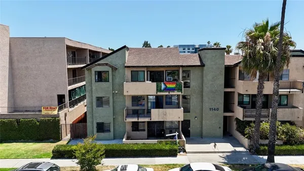 $450,000 | 1140 Pacific, Unit 19, Long Beach, CA 90813