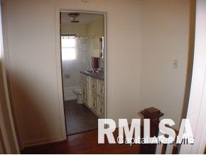 411 West Lawrence Avenue Springfield, IL 62704 - Photo 10 of 20