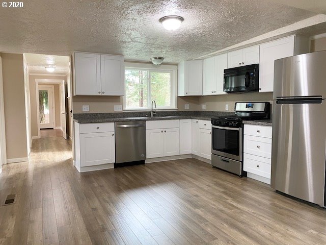 38816 Wendling Road Marcola, OR 97454 - Photo 5 of 28 Gallery Image 5