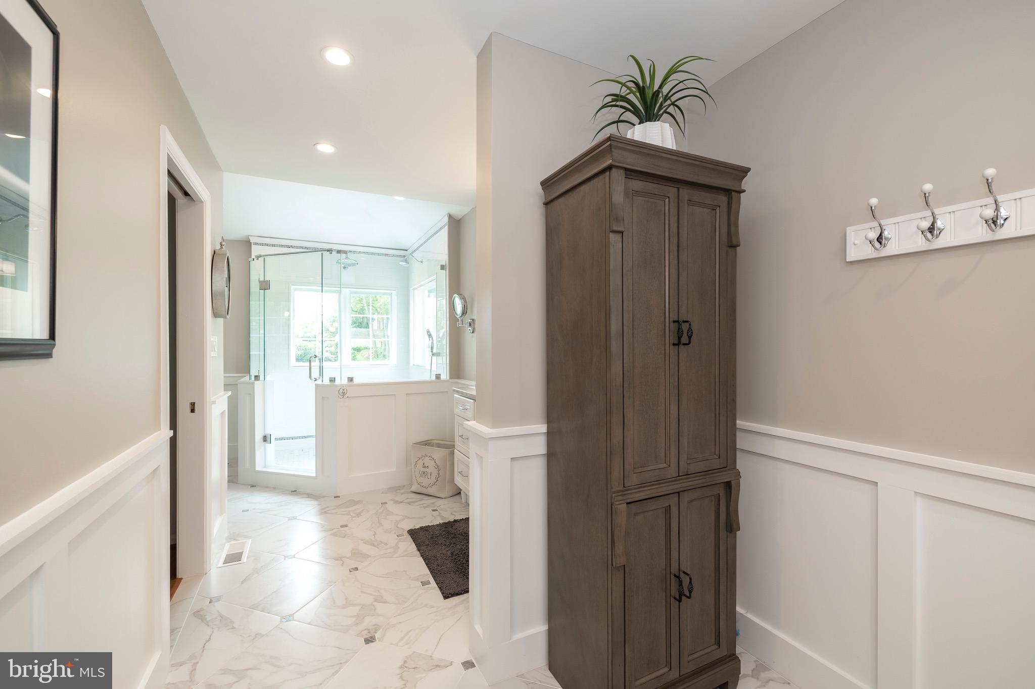 40 Ravine Road Malvern, PA 19355 - Photo 24 of 64 Master Bath w/Ceramic Tile Floor