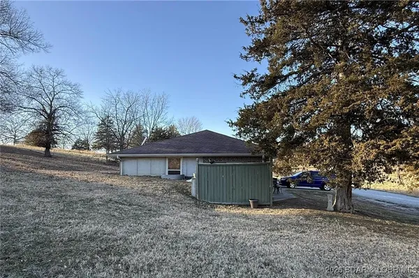 $299,900 | 1237 Lay Avenue, Warsaw, MO 65355