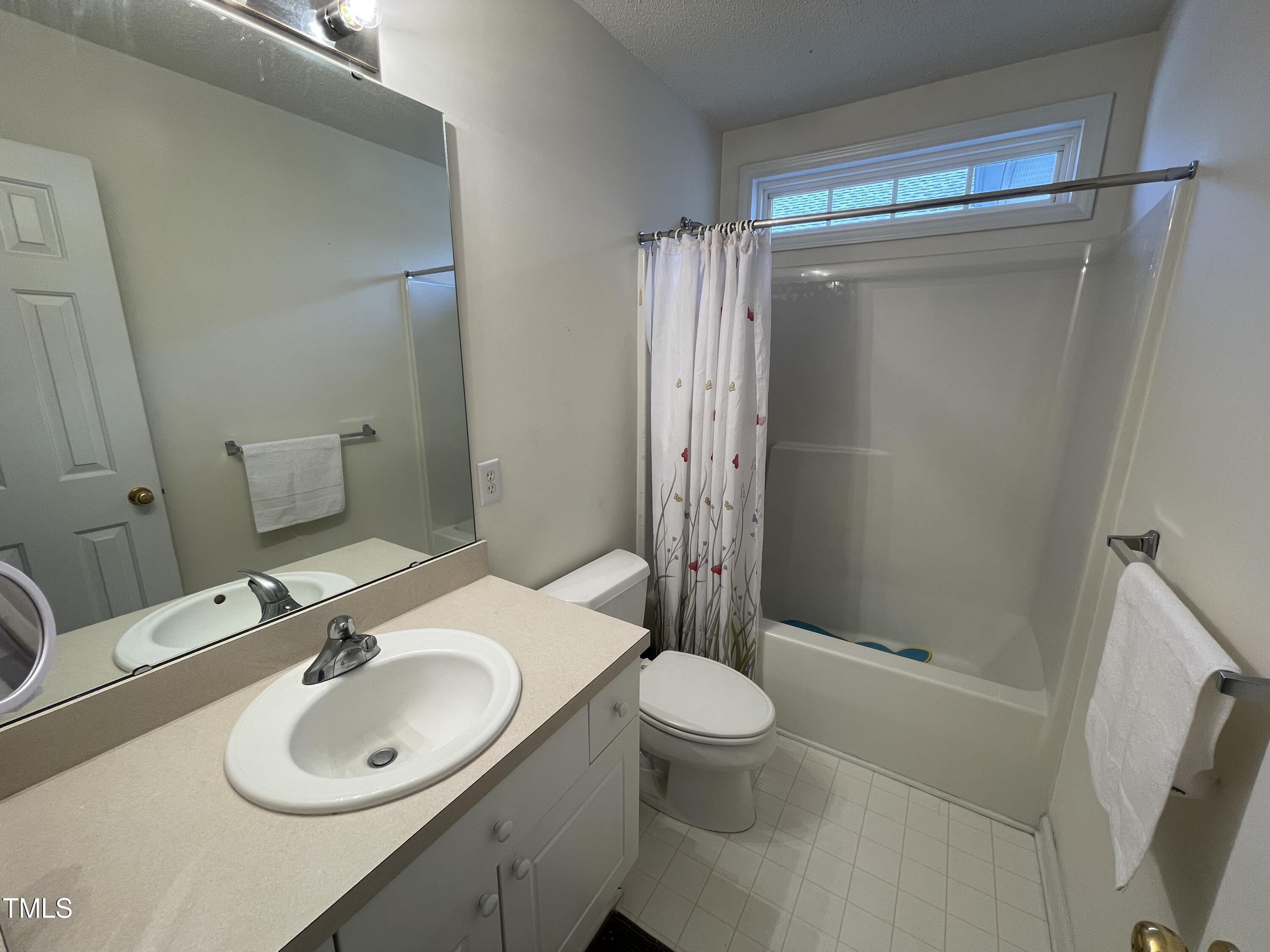 2041 Metacomet Way Raleigh, NC 27604 - Photo 41 of 67 IMG_3374